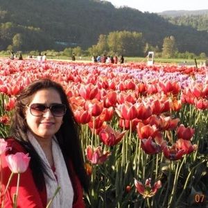 Meet your Posher, Ambreen